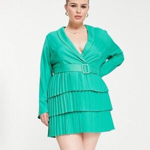 Elegant Green Tiered Dress